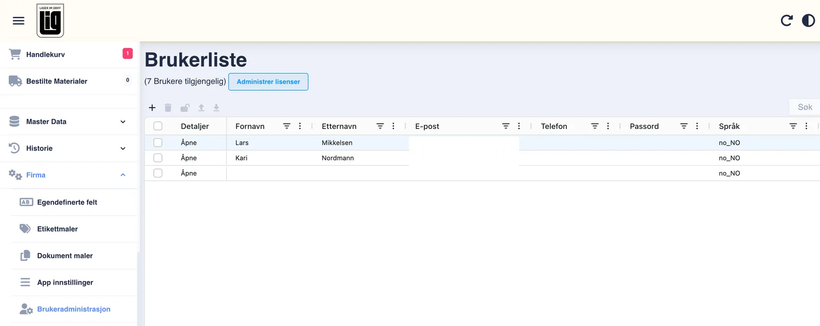 Brukerlisten i Lagerdrift web-appen, med Brukeradministrasjon i menyen til venstre