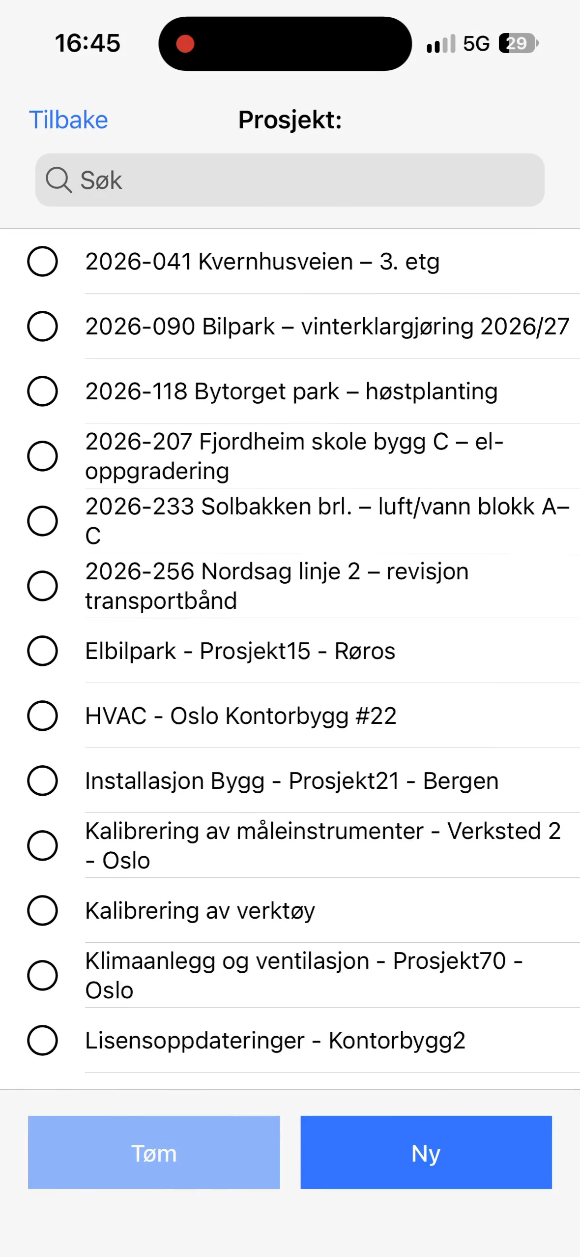 Prosjektlisten i mobilappen med søkefelt